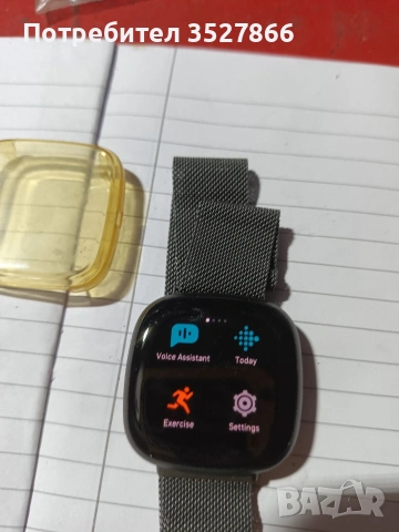 Смарт часовник Fitbit, снимка 2 - Смарт часовници - 53489379