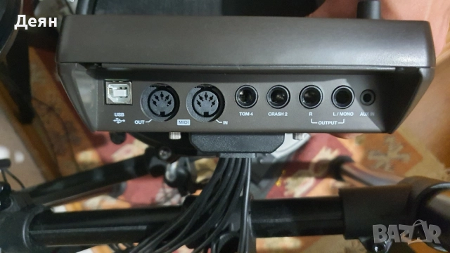 Alesis Nitro mesh kit , снимка 4 - Ударни инструменти - 52086304