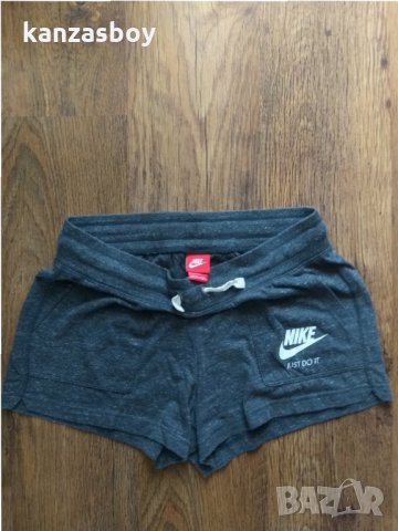 Nike Gym Vintage - страхотни къси панталонки, снимка 4 - Къси панталони и бермуди - 32751733