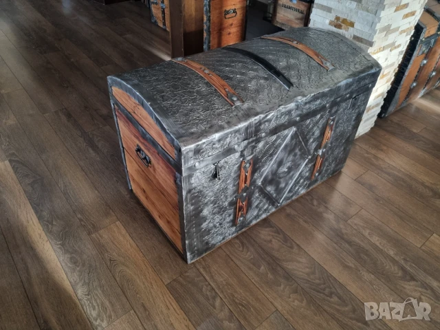 Стар дървен сандък/ракла/скрин, снимка 3 - Антикварни и старинни предмети - 49036862