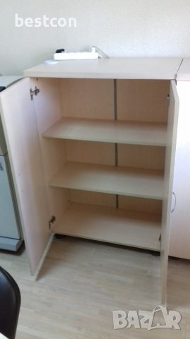 Секция ниска затворена-2 бели врати, 3 рафта, снимка 4 - Шкафове и рафтове - 43424968