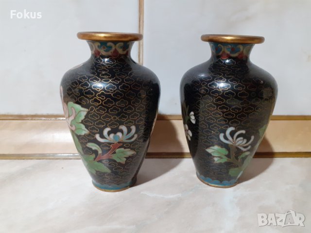 Cloisonne Клоазоне Чифт страхотни вази бронз клетъчен емайл, снимка 2 - Антикварни и старинни предмети - 43202709