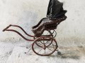 Страхотна детска количка от ратан, дърво и желязо 