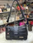 чанти guess , снимка 7