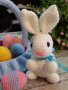 Великденски подаръци. Зайчето +7 яйцата в кошницата. Плетена играчка. Ръчно изработени.