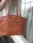 Продавам дамска чанта FIORELLI,Естествена кожа., снимка 3