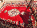Прекрасен персийски ръчен килим