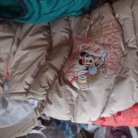 Лот дебел елек 2 броя 4-5г+дрехи +яке, снимка 3 - Детски якета и елеци - 37166338