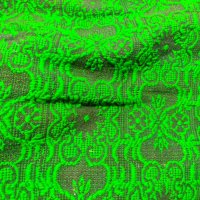 Продавам Зелен килим / покривало за легло  Ново, снимка 2 - Килими - 43126422