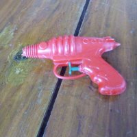 Стар воден пистолет,играчка #3, снимка 1 - Антикварни и старинни предмети - 27583002