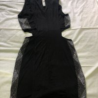 Дамска черна рокля, снимка 3 - Рокли - 28740855