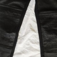 Дамски кожен черен клин панталон, снимка 3 - Клинове - 38463238