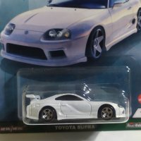 Hot Wheels Toyota Supra, снимка 1 - Колекции - 36998038