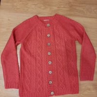 Детска жилетка, снимка 1 - Детски пуловери и жилетки - 37970948