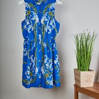 Нова рокля с щамповани синджири, снимка 1 - Рокли - 24508569
