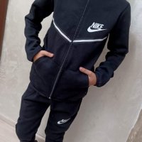 Nike детски екип , снимка 1 - Детски комплекти - 43005664