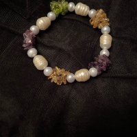Гривна с различни камъни и перли , снимка 2 - Гривни - 44120612