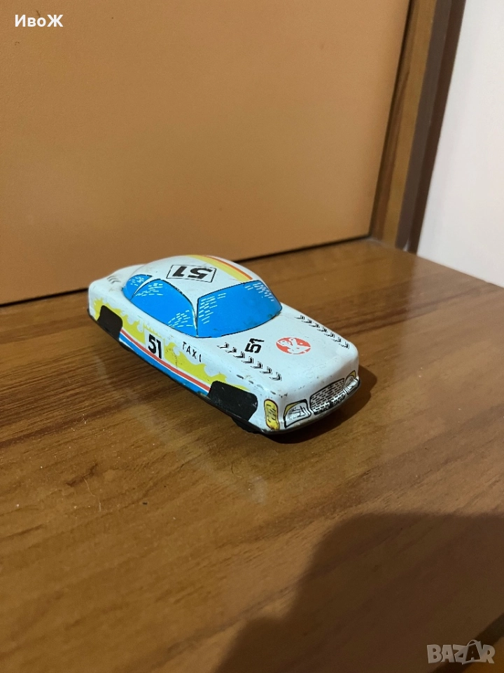 Стара ламаринена количка, снимка 1