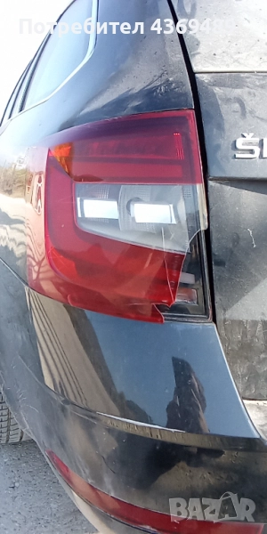 Търся ляв стоп за Шкода Октавия 3 комби, снимка 1