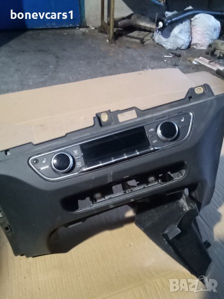 Управление климатроник подлакътник за Audi Q5 2018 със забележка, снимка 1