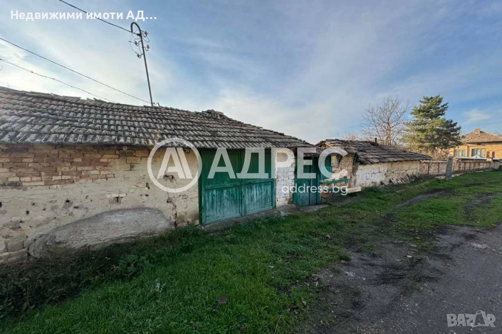 Къща - село Садина, снимка 1