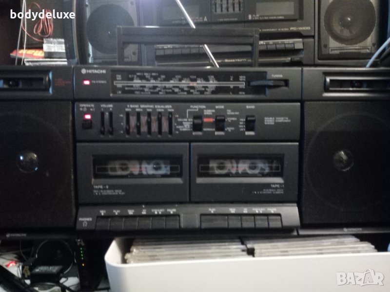 Hitachi TRK-W530E радио-касетофон, снимка 1