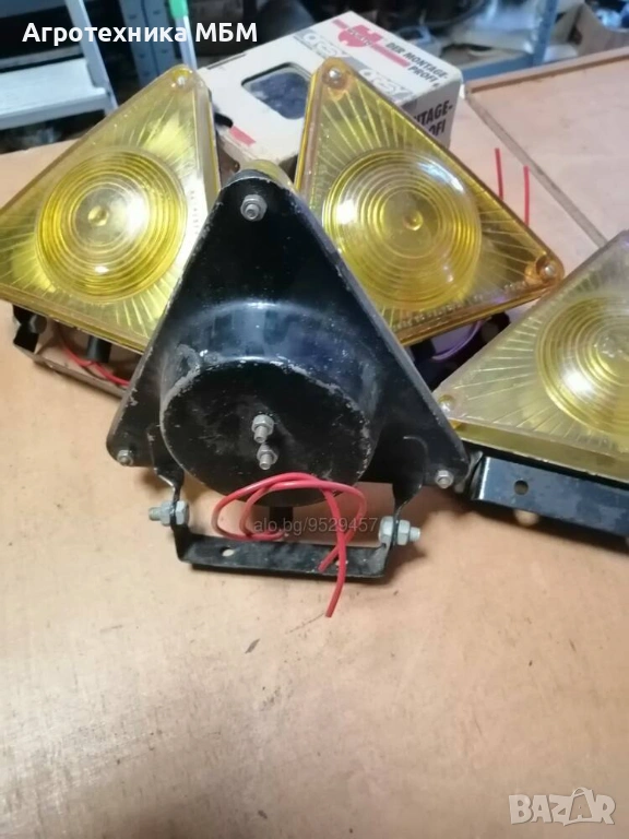 Указател за ремарке мигач габарит стоп фар МТЗ ЮМЗ Т150 Болгар, снимка 1
