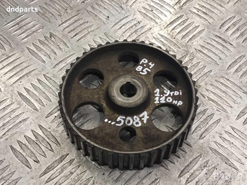 Зъбно колело VW Passat 1.9TDI,110кс.,1998г., снимка 1