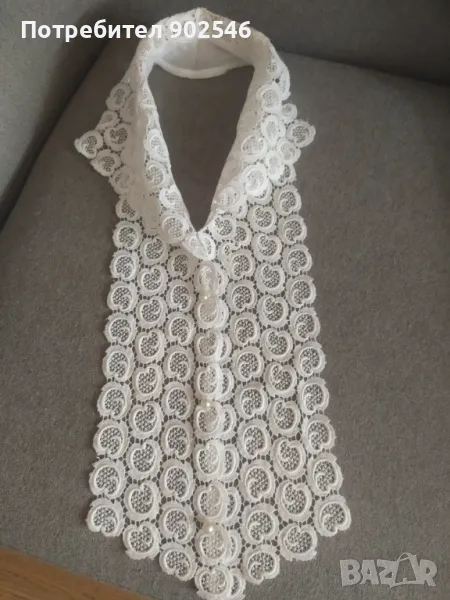 Ретро дамска яка с платка, рязана бродерия , снимка 1