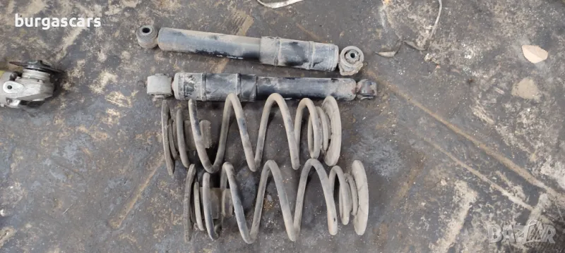 Задни амортисьори пружини Opel Astra H комби - 30лв, снимка 1