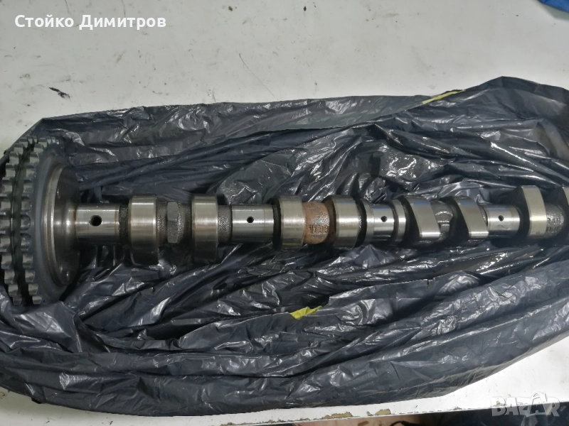 Разпределителен Вал за Mercedes-benz Мерцедес W202 W208 R1111101 , снимка 1