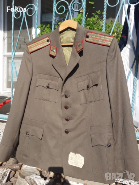 Стара военна СОЦ униформа куртка вензели пагони - като нова, снимка 1