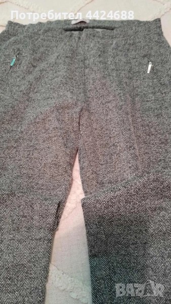 Дамските клин панталон в размер М черно и бял меланж , снимка 1