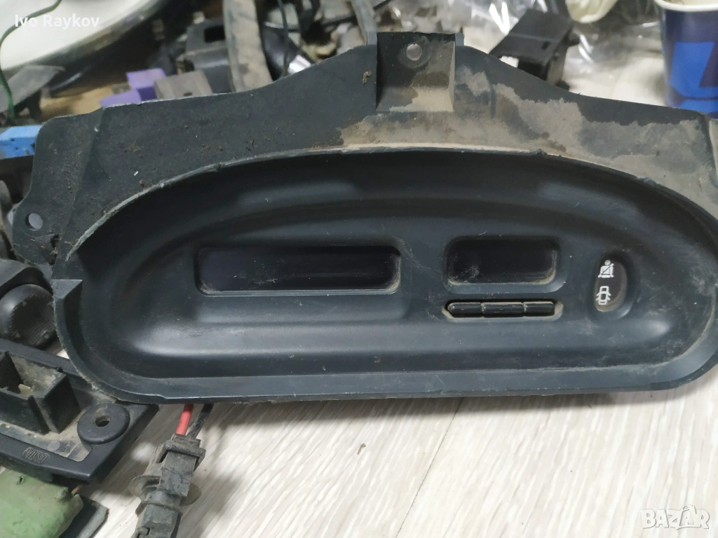 Дисплей часовник за RENAULT MEGANE I , снимка 1