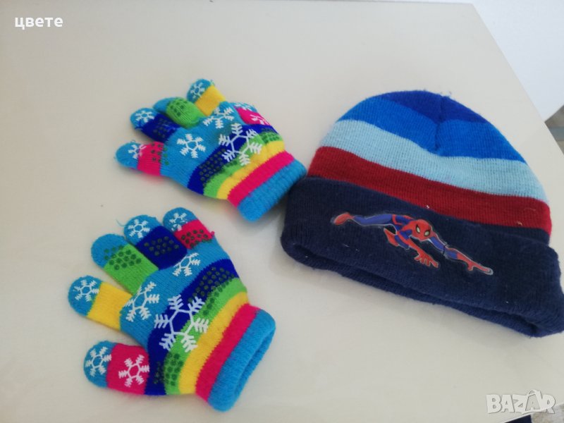 Детски шапки ръкавици 4лв , снимка 1