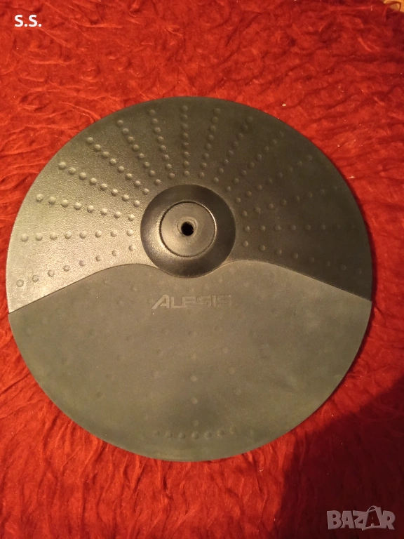 Алесис падове, снимка 1