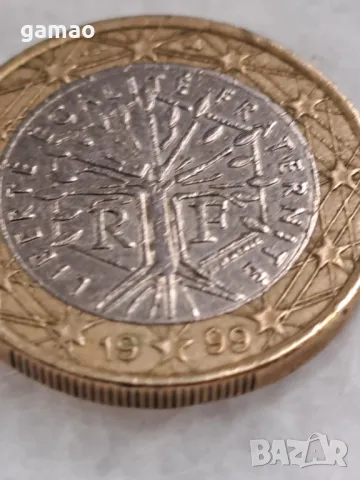 Рядка монета 1 евро