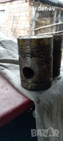 Нови бутала 2 бр. комплект за Т-22 българско самоходно шаси, снимка 1