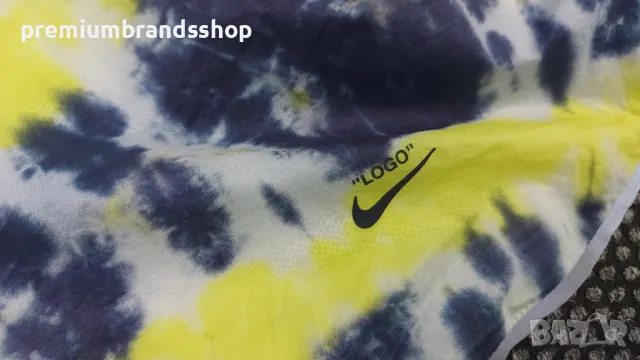 Nike Off white къси панталони дамски M, снимка 3 - Къси панталони и бермуди - 49692244