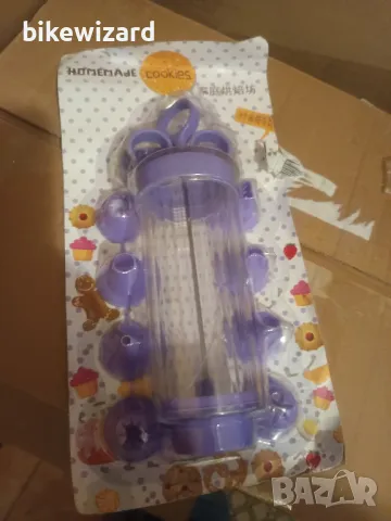 Преса с накрайници за сладки НОВО ЧЕТЕТЕ ОПИСАНИЕТО