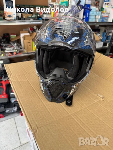Мотоциклетна каска, снимка 3 - Аксесоари и консумативи - 50624762