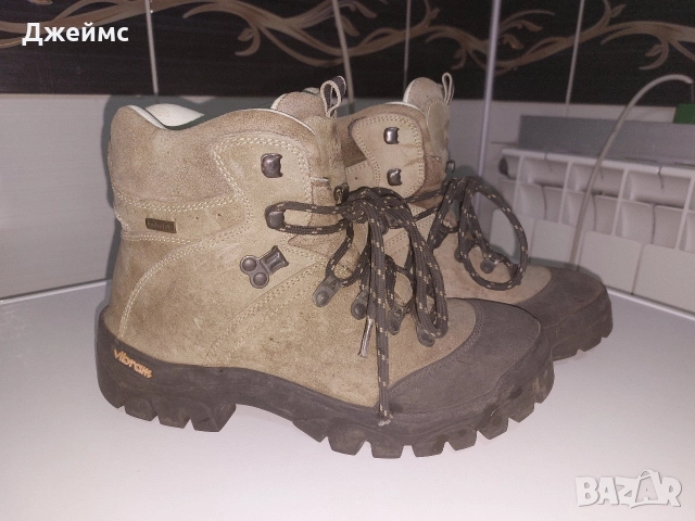 Оригинални туристически обувки/ 39 номер, снимка 12 - Маратонки - 52811520