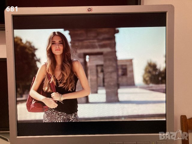 Монитор HP 19 инча
