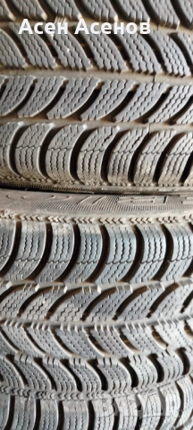 Зимни гуми 185/60/14 с джанти, снимка 2 - Гуми и джанти - 52283047