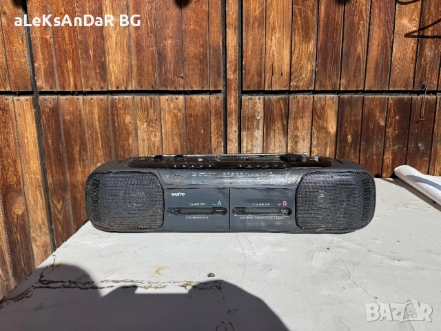 Радио касетофон Sanyo 