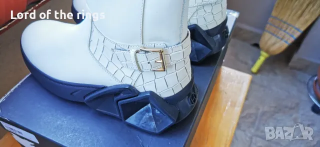 Оригинални маркови дамски кожени боти HIDE & JACK - 37 номер, снимка 10 - Дамски боти - 49992997