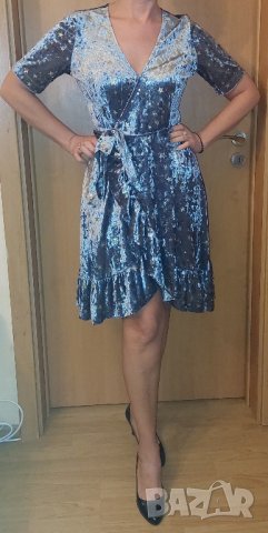 Официална нова рокля кадифе, снимка 2 - Рокли - 43169853