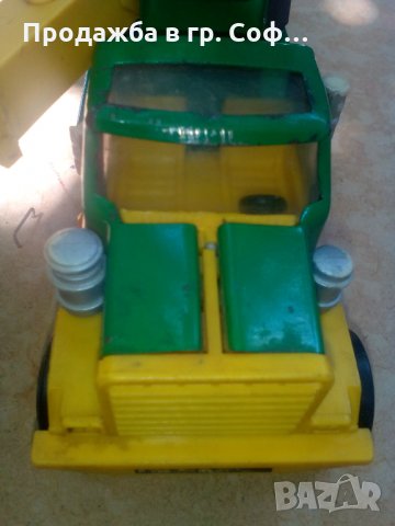 Ретро детско камионче -кран