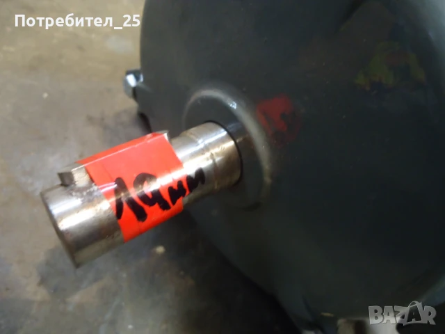 Трифазен ел.мотор 0,55кв - 1400 об/мин., снимка 2 - Електродвигатели - 50569343