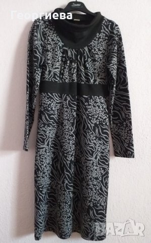 Стилна рокля от плътна трикотажна материя, снимка 1